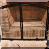 D25. iron fire screen. 